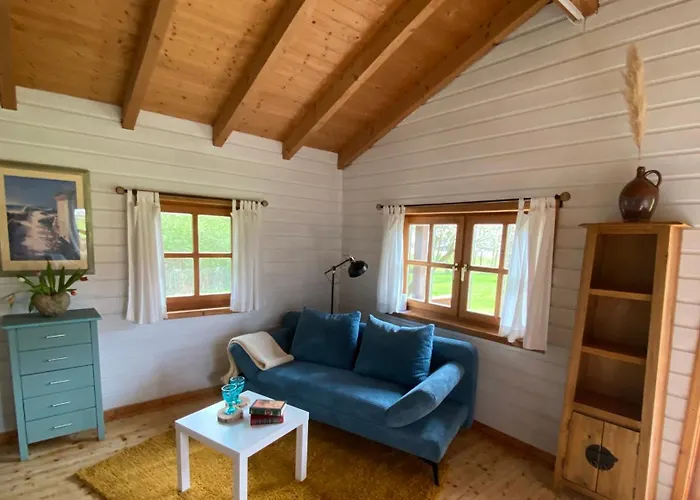 Дом отдыха Romantisches Blockhaus An Der Maerchenstrasse! Reinhardshagen